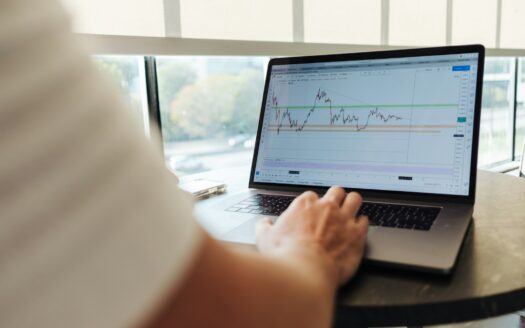 Calcula el precio del registro de propiedad